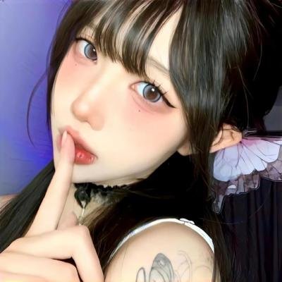 女人在家